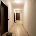 Alba 招待所