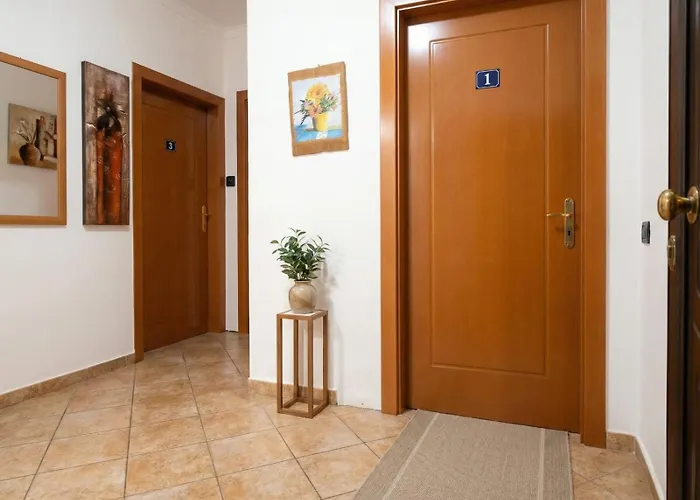 Alba בית הארחה *