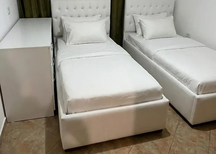 בית הארחה Alba *